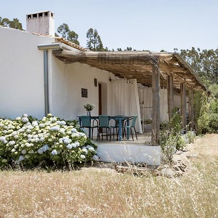 Muxima - Aljezur Hotell Exteriör bild